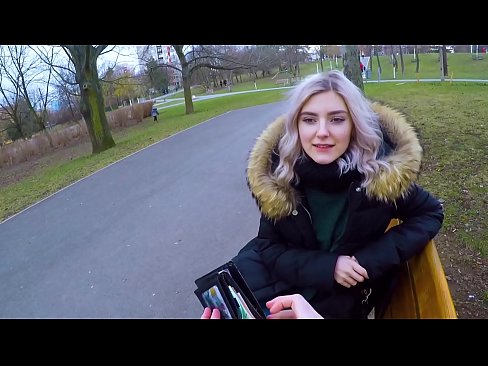 ❤️ Swallows hot cum coigreach airson airgead - blowjob anns a 'phàirc le Eva Elfie ️❌  Pornografach  aig gd.credit-assorti.ru ❤